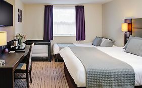 Premier Inn Huddersfield West